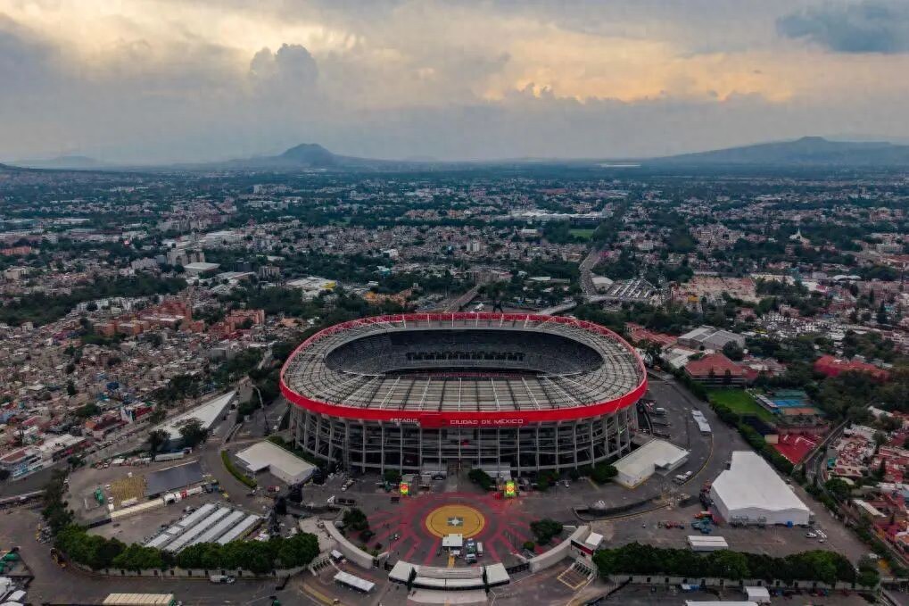 世界杯2026遇极端天气，高温暴雨影响球员球迷体验